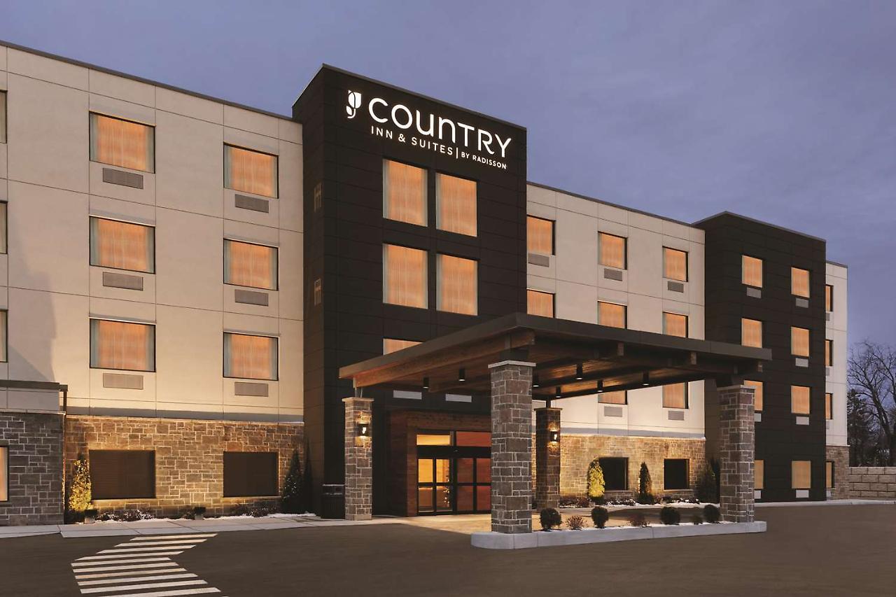 Country Inn & Suites By Radisson, Belleville, On Exterior photo
